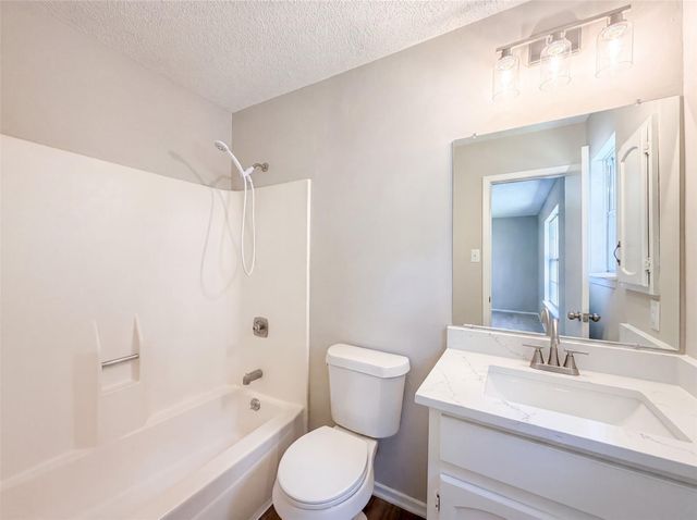 5602 Briarwood Forest Drive, Houston, TX 77088