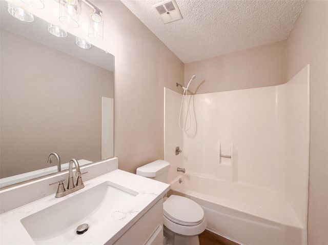 5602 Briarwood Forest Drive, Houston, TX 77088
