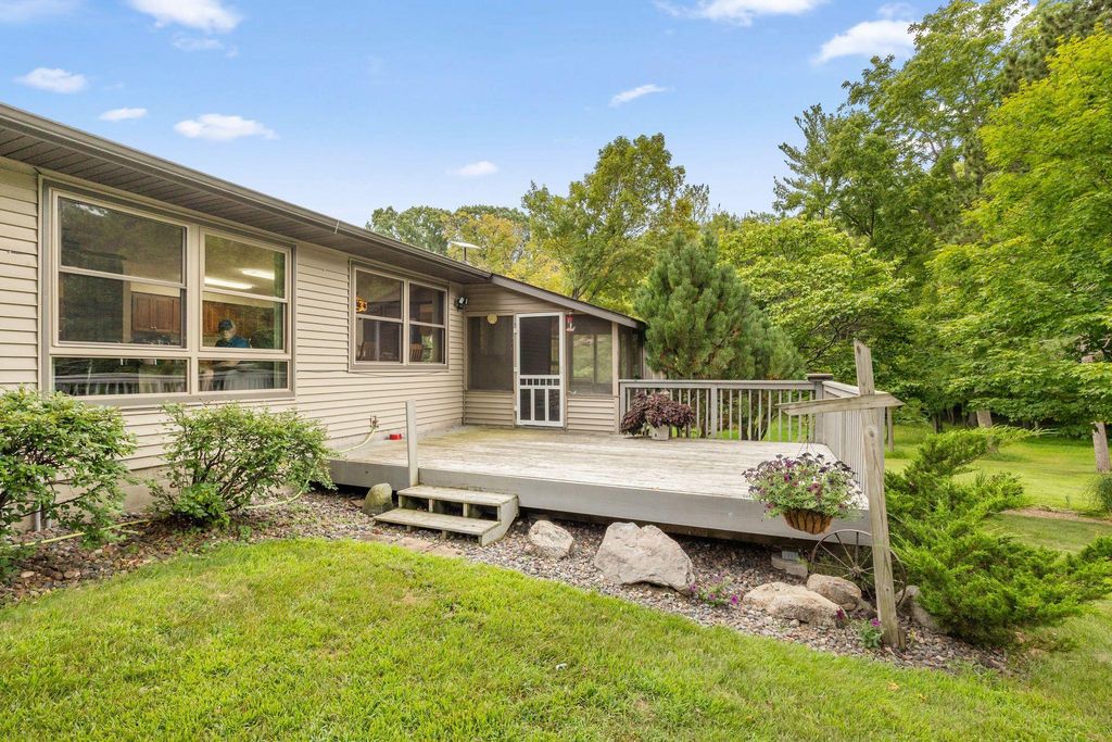 32050 Park Trail, Center City, MN 55012 — photo 3
