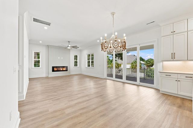 428 Vista Dr., Murrells Inlet, SC 29576