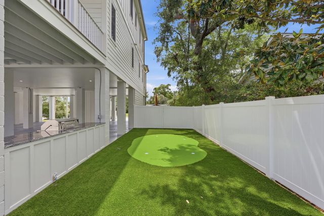 428 Vista Dr., Murrells Inlet, SC 29576