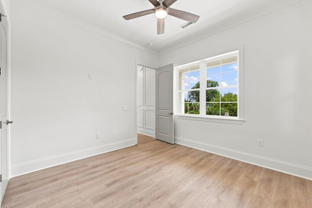 428 Vista Dr., Murrells Inlet, SC 29576