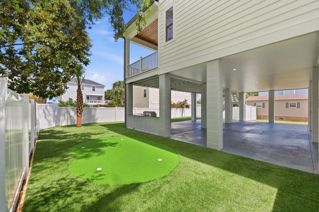428 Vista Dr., Murrells Inlet, SC 29576