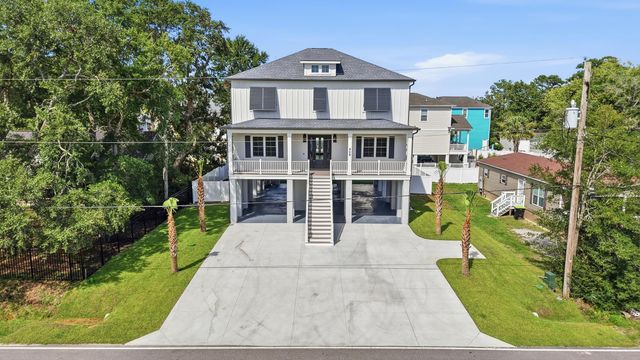 428 Vista Dr., Murrells Inlet, SC 29576
