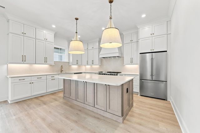 428 Vista Dr., Murrells Inlet, SC 29576