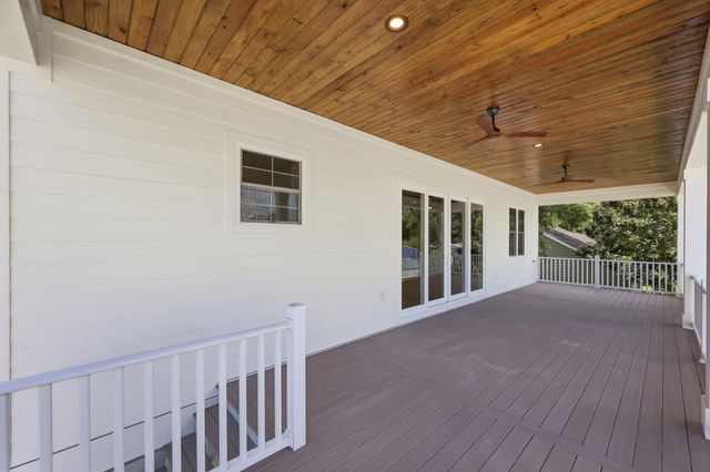 428 Vista Dr., Murrells Inlet, SC 29576