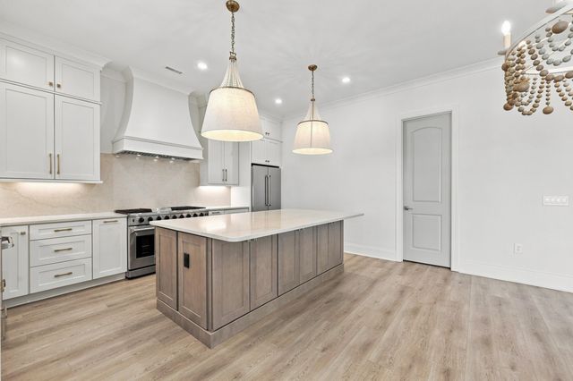 428 Vista Dr., Murrells Inlet, SC 29576