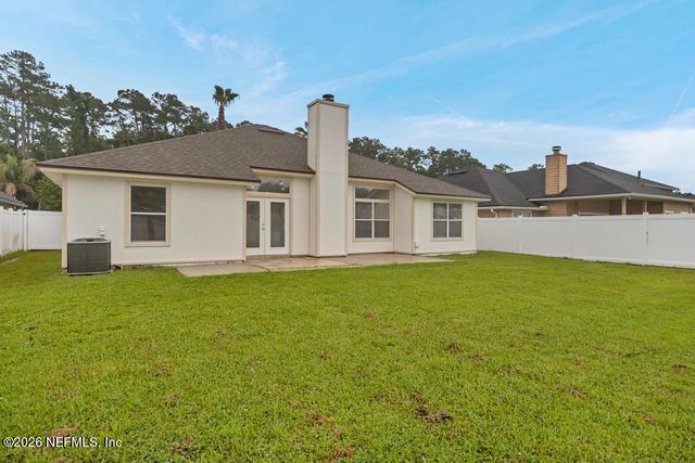 14122 SUMMER BREEZE Drive E, Jacksonville, FL 32218