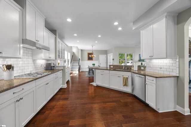 14 Jardin Drive, Greenville, SC 29607