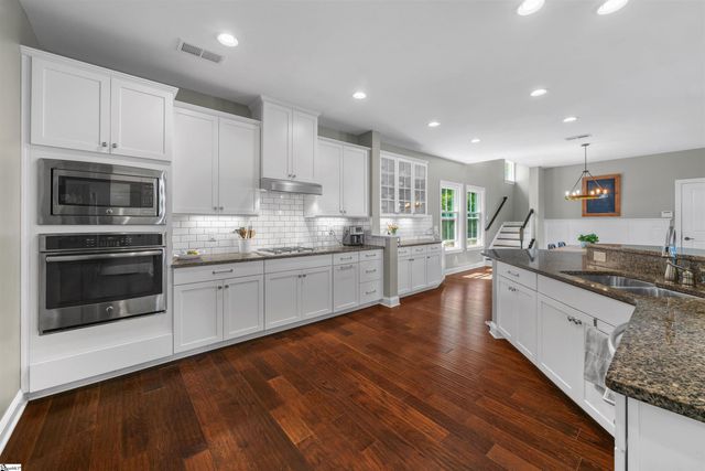 14 Jardin Drive, Greenville, SC 29607