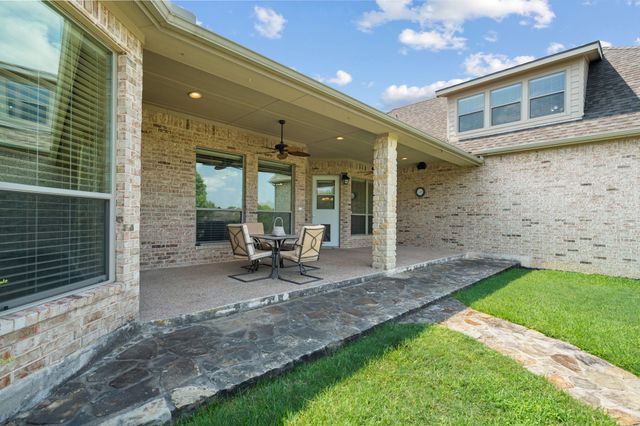 232 Copperwood Drive, Lakeside, TX 76108