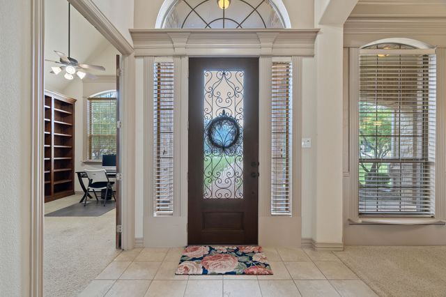 232 Copperwood Drive, Lakeside, TX 76108