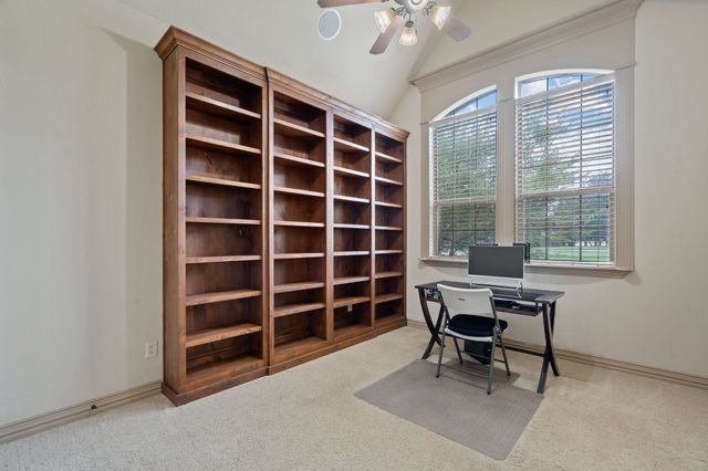 232 Copperwood Drive, Lakeside, TX 76108