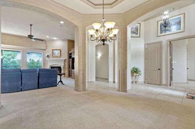 232 Copperwood Drive, Lakeside, TX 76108