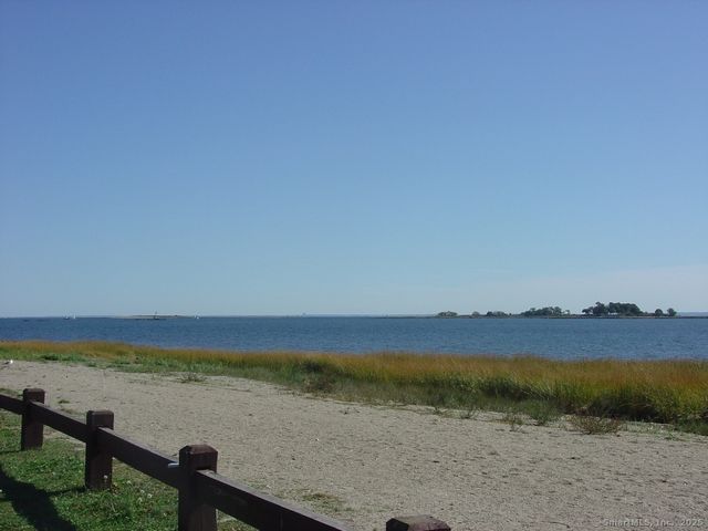 1 Walter Avenue APT 15, Norwalk, CT 06851