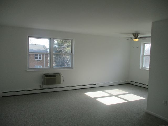 1 Walter Avenue APT 15, Norwalk, CT 06851