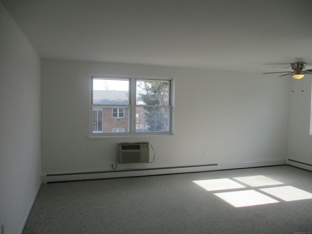 1 Walter Avenue APT 15, Norwalk, CT 06851