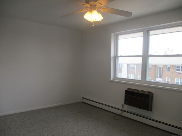 1 Walter Avenue APT 15, Norwalk, CT 06851