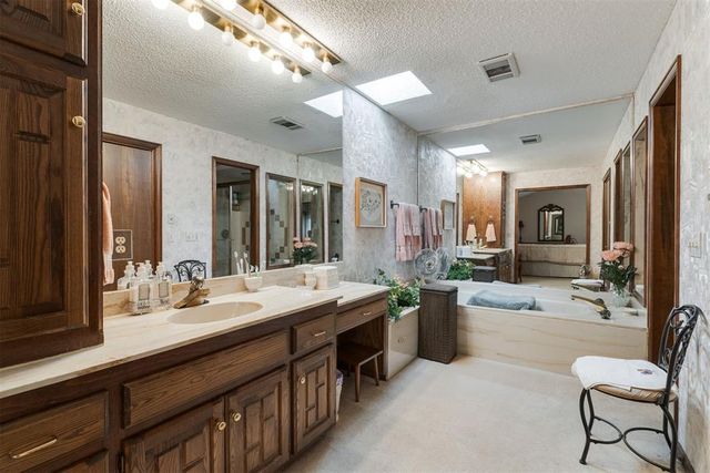 2624 SW 111th Street, Oklahoma City, OK 73170