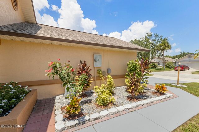 830 Lakeland Drive, Port Orange, FL 32127