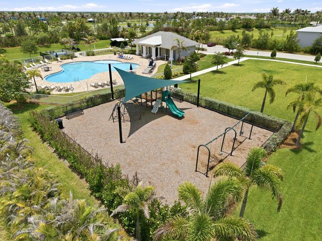 10275 SW Captiva Drive, Port St. Lucie, FL 34987