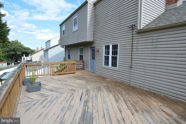 23 PEMBROOK RD, Blackwood, NJ 08012