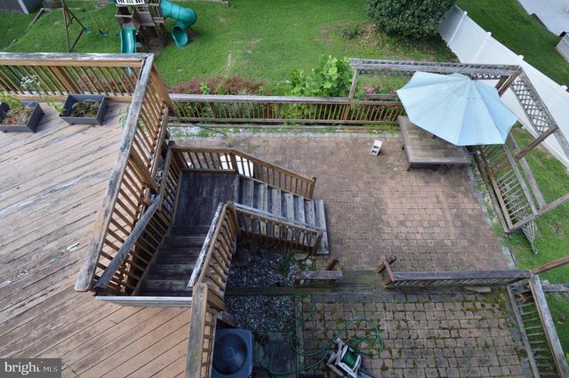 23 PEMBROOK RD, Blackwood, NJ 08012