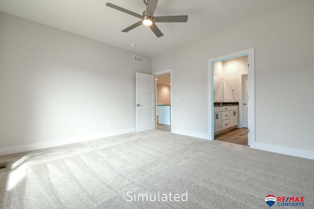 5821 S 94th Street, Lincoln, NE 68526