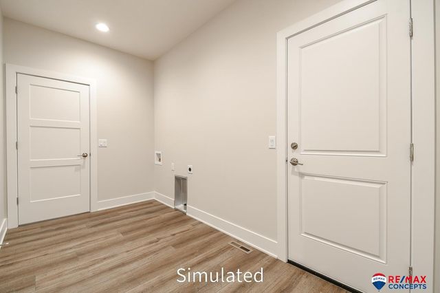 5821 S 94th Street, Lincoln, NE 68526