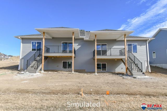 5821 S 94th Street, Lincoln, NE 68526