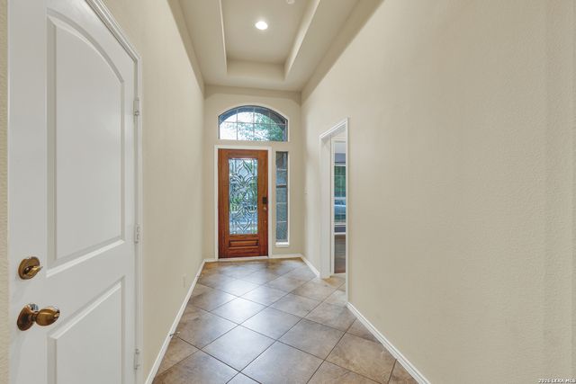 2985 HIDDEN MDW, Seguin, TX 78155