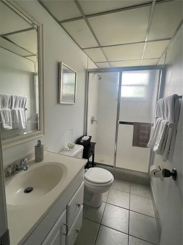 201 178th Dr 334, Sunny Isles Beach, FL 33160