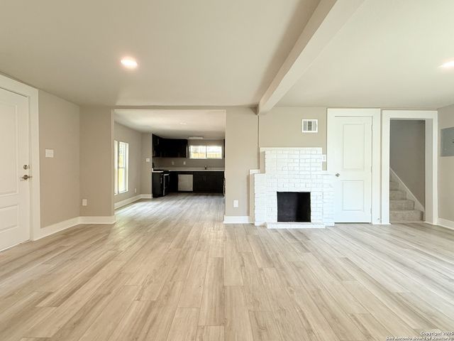 312 Avondale, San Antonio, TX 78223