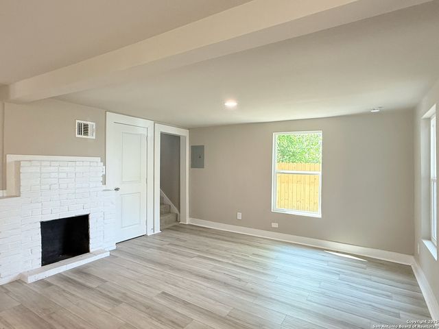312 Avondale, San Antonio, TX 78223