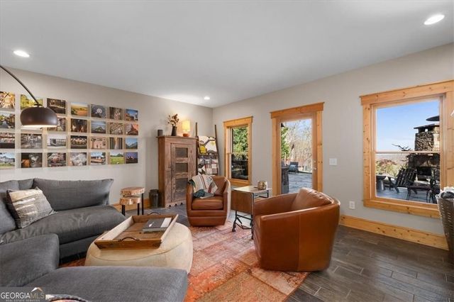 270 Mosswood Lane W, Jasper, GA 30143