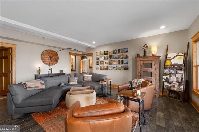 270 Mosswood Lane W, Jasper, GA 30143