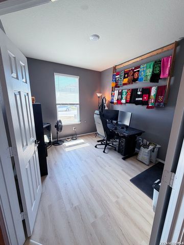 10255 Crossbuck, Converse, TX 78109