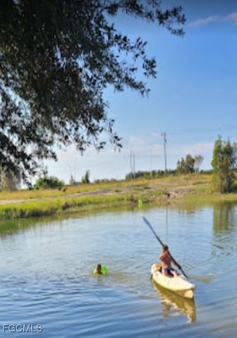 916 Ashley Oaks DR, Lehigh Acres, FL 33974