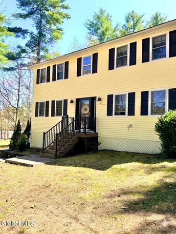 9 Amethyst Drive, Queensbury, NY 12804