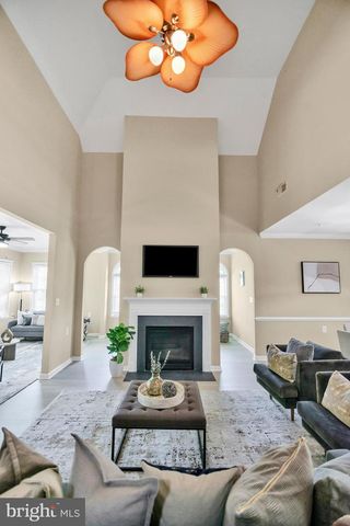 302 FIDGEWAY LN, Upper Marlboro, MD 20774