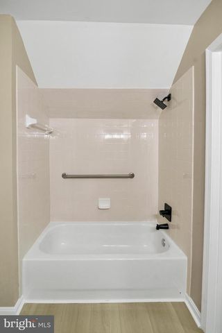 302 FIDGEWAY LN, Upper Marlboro, MD 20774