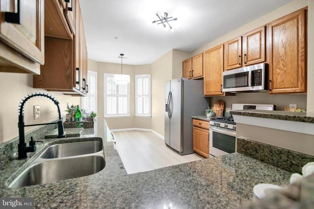 302 FIDGEWAY LN, Upper Marlboro, MD 20774