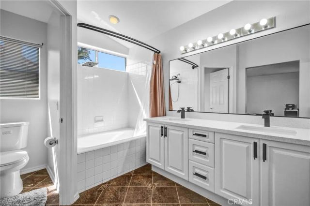 4933 Santo, Oak Park, CA 91377