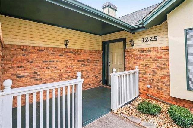 3225 Salem Cove Way SE, Conyers, GA 30013