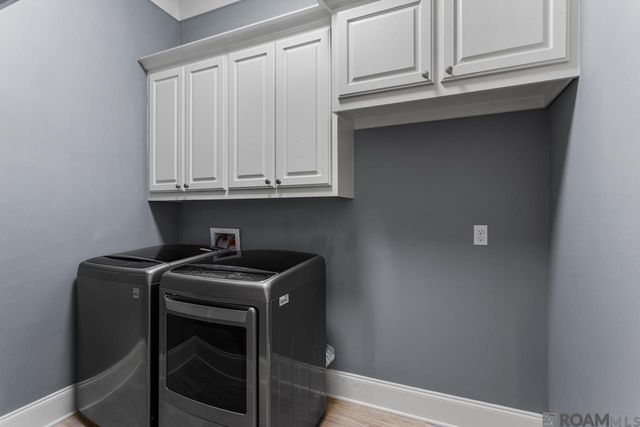 10746 Turning Leaf Dr, Baton Rouge, LA 70810