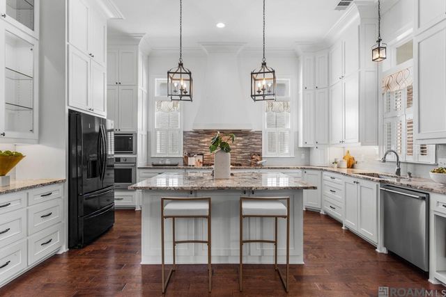10746 Turning Leaf Dr, Baton Rouge, LA 70810