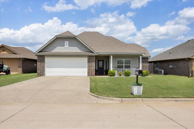 711 Denali Court, Tolar, TX 76476