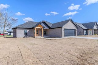 1401 S 31 1/2, Paragould, AR 72450