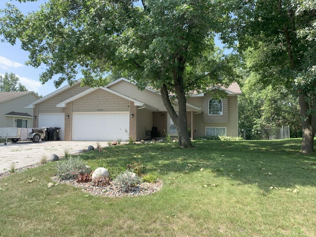 14680 Grouse Street NW, Andover, MN 55304