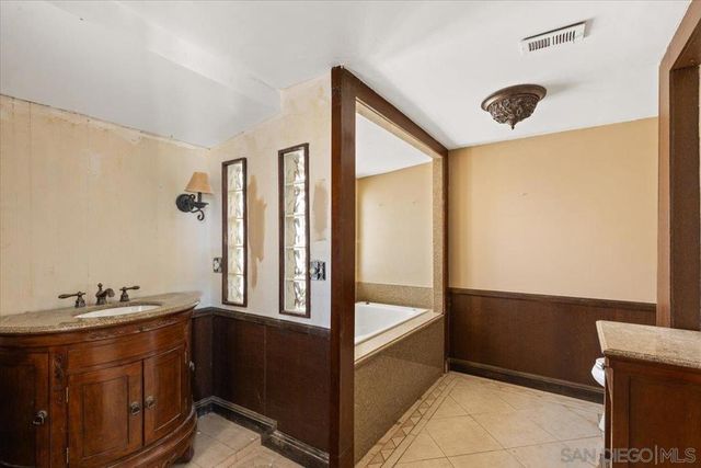 31659 61 Rocking Horse Rd, Escondido, CA 92026